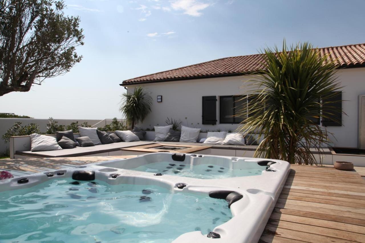 Villa La Sardane B&B Le Plomb Esterno foto