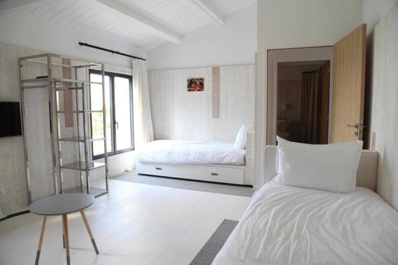 Villa La Sardane B&B Le Plomb Esterno foto