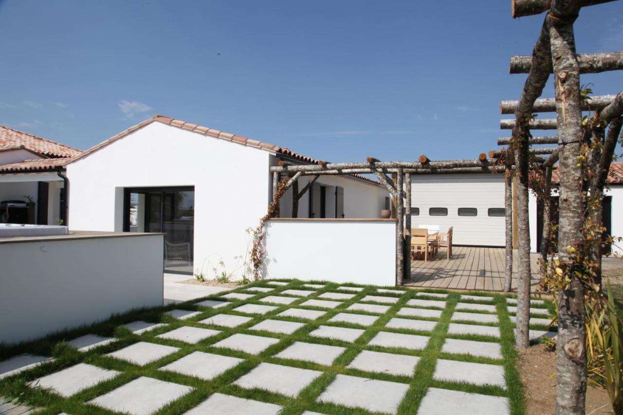 Villa La Sardane B&B Le Plomb Esterno foto